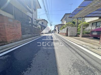 �O�ʓ��H�܂ތ��n�ʐ^ -