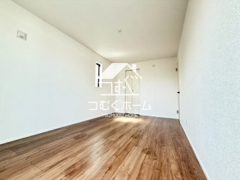 �m�� -
