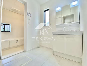 ���ʑ�E���ʏ� -