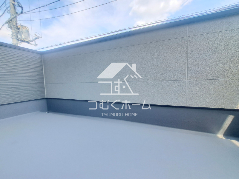 �o���R�j�[ -