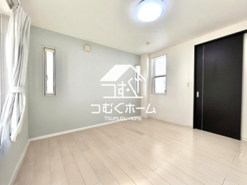 �m�� -